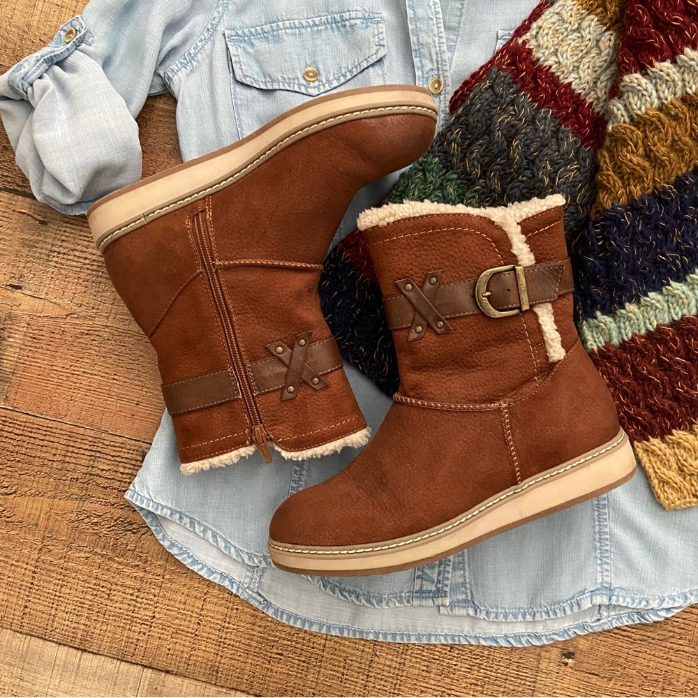 Cozy Winter Boots, Sherpa Lined, Zip Up Side, Vegan Leather
